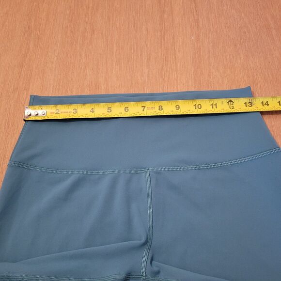 Lululemon Shorts Women 10 Green Wunder Train 8" Athleisure Sportswear lw7bh0 - Picture 11 of 13